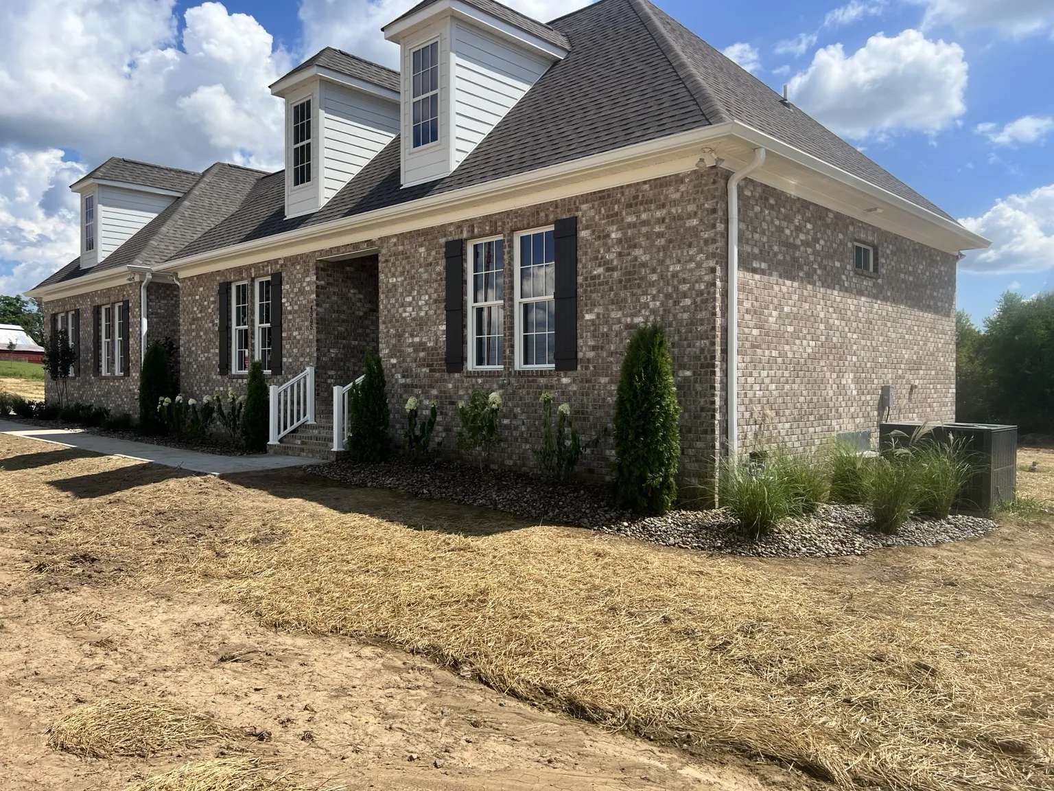 Finished landscape installation by Terrain Scapes